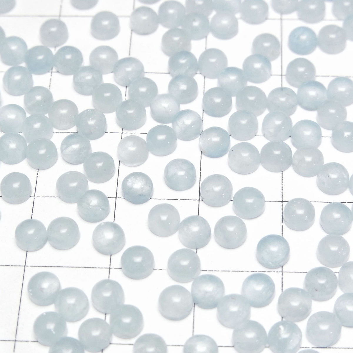 Aquamarine AA++ Round Cabochon 4x4mm 5pcs