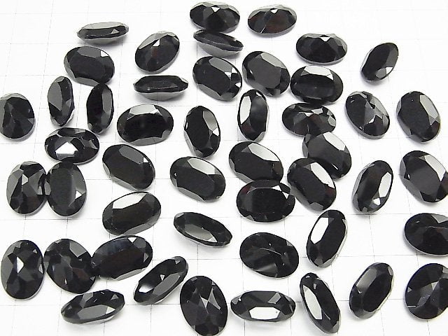 Hochwertiger schwarzer Spinell AAA unbohrtes ovales facettiertes 14x10mm 1 Stück