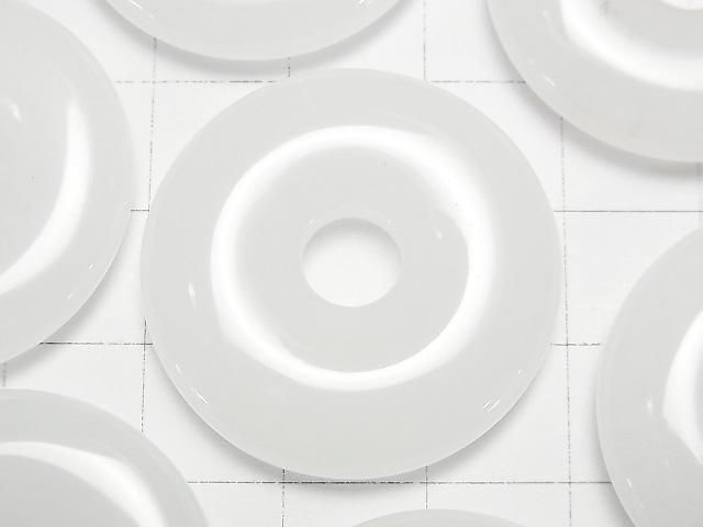 Weißer Jade Münze (Donut) 30x30mm 2 Stk