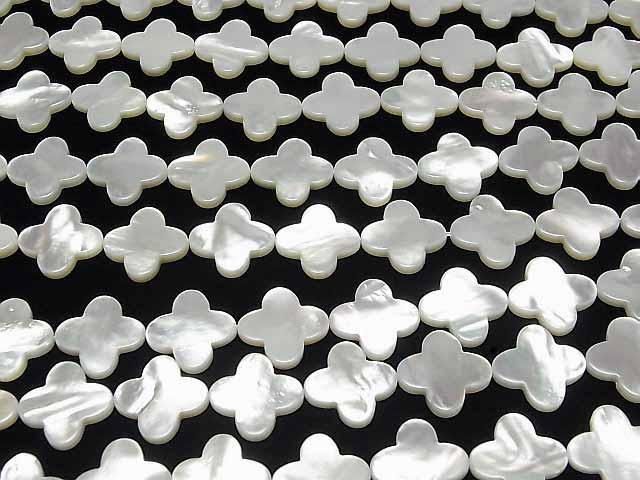 Nacre Blanche de Haute Qualité (Huître à lèvres argentées) Motif Fleur AAA 18x18mm 1/4 ou 1 fil de perles (env. 36cm/15pouces)