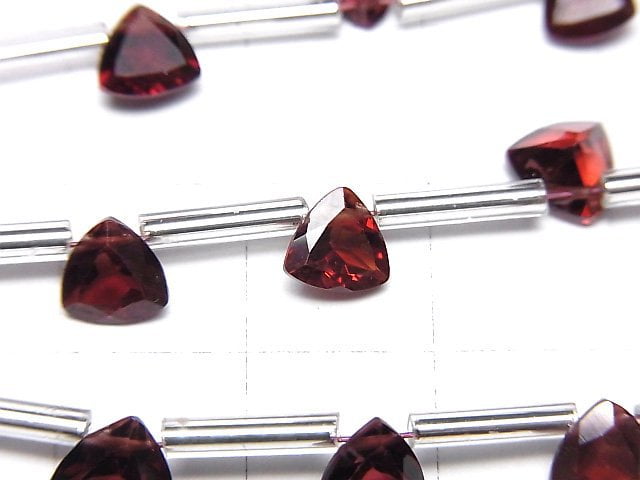 Hochwertiger Mosambik Granat AAA dreieckig facettiert 6x6mm 1 Strang Perlen (8 Stück)