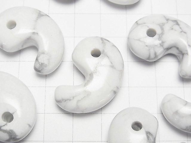 Howlite Magnésite Perle en forme de virgule 30x20mm 2pcs