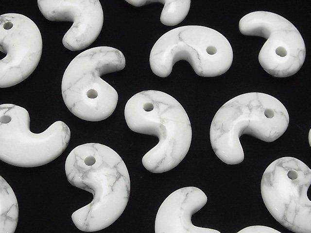 Howlite Magnésite Perle en forme de virgule 30x20mm 2pcs