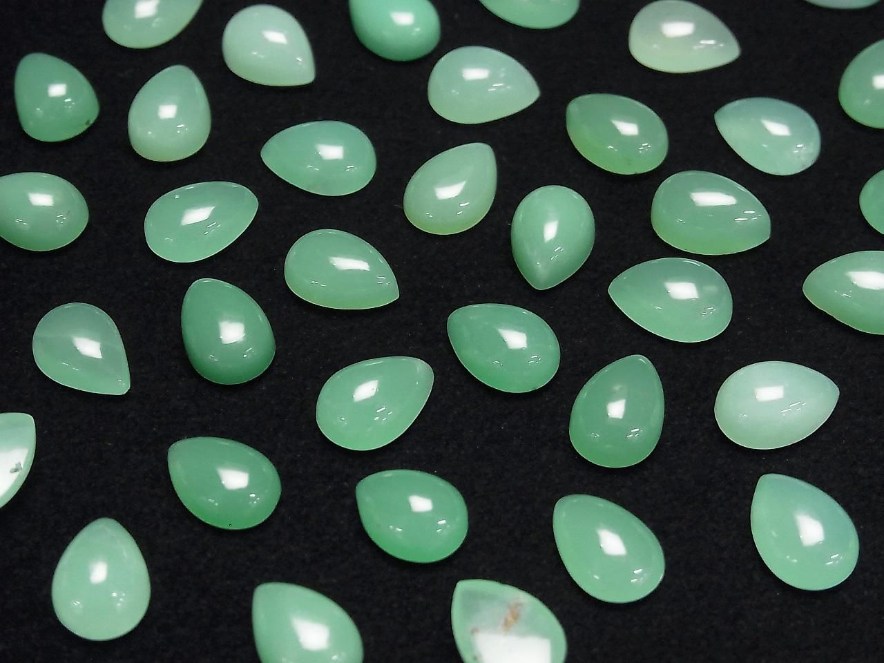 5 Stück $22.99! Chrysopras AA++ Tropfenform Cabochon 10x7mm 5 Stück