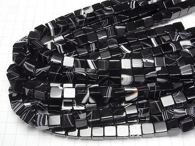 Gestreifter Onyx Würfel 10x10x10mm halb oder 1Strang Perlen (ca. 15 Zoll / 36 cm)