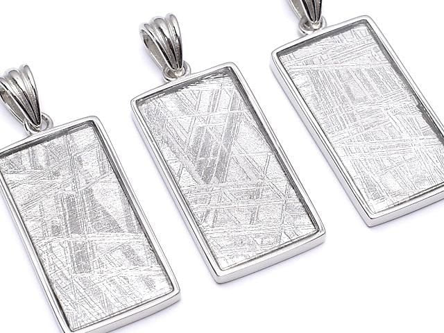 Pendentif en météorite (Muonionalusta) rectangulaire 26 x 14 mm finition double face 1 pièce