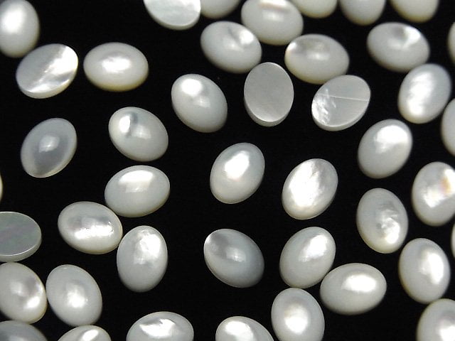Hochwertige weiße Muschel (Silberlippen-Auster) AAA ovale Cabochon 8 x 6 mm 5 Stück