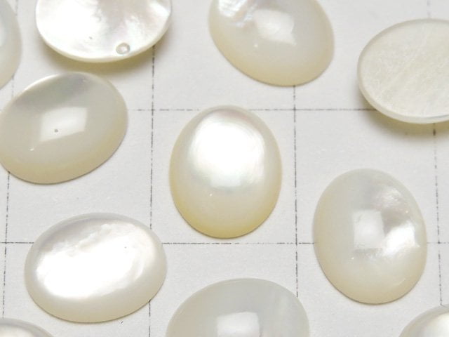 Hochwertige weiße Muschel (Silberlippen-Auster) AAA ovale Cabochon 10 x 8 mm 5 Stück