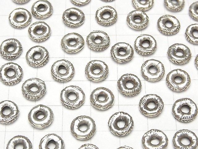 Karen 銀魚圖案扁珠 8.5x8.5x2.5mm 1顆
