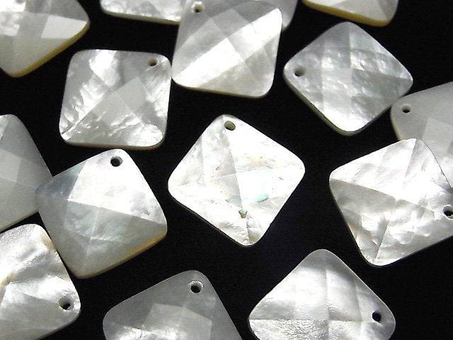 Hochwertige weiße Muschel (Silberlippen-Auster) AAA Diamantform 18x18mm 4Stück