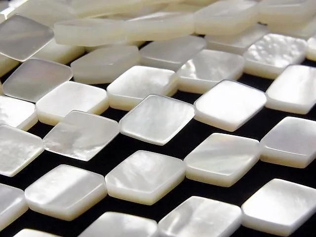 High-quality white shell AAA diamond 10x7mm half or 1-strand beads (approx. 15inch/38cm)