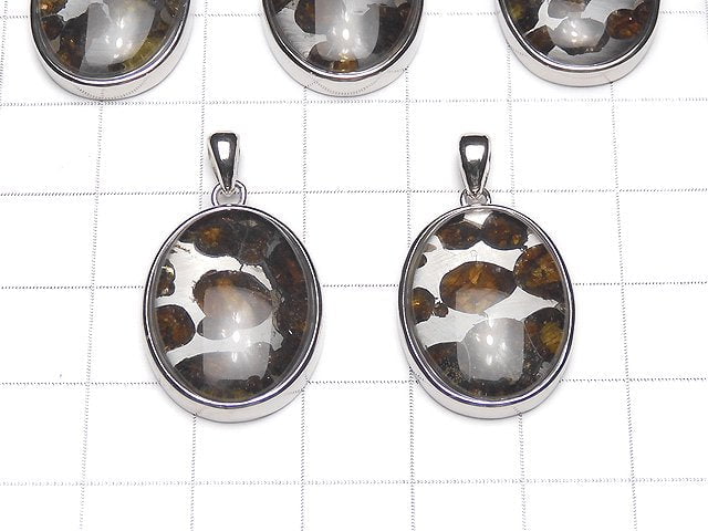 Kenyan Sericho Pallasite Meteorite Oval Pendant 22x17mm Silver 925