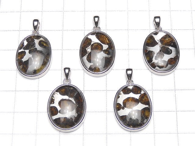 Kenyan Sericho Pallasite Meteorite Oval Pendant 22x17mm Silver 925