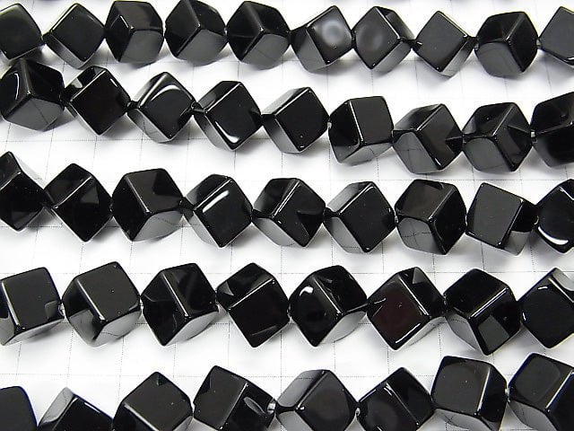 Onyx Dice 15x15x15mm half or 1strand beads (aprx.15inch/36cm)