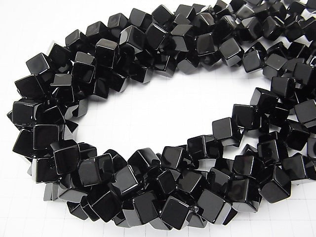 Onyx Dice 15x15x15mm half or 1strand beads (aprx.15inch/36cm)