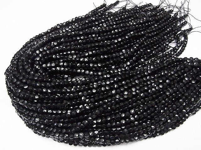 High Quality! 1strand $9.79! Onyx Cube Shape 4x4x4mm 1strand beads (aprx.15inch/38cm)