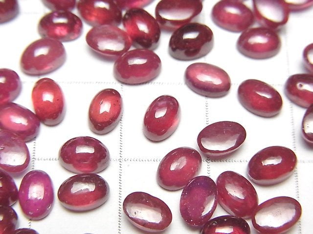 Hochwertiger Rubin AA++ Oval Cabochon 6x4mm 3 Stück