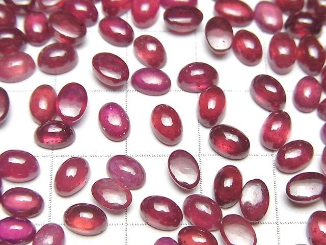 Hochwertiger Rubin AA++ Oval Cabochon 6x4mm 3 Stück