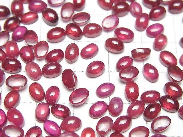 Hochwertiger Rubin AA++ Oval Cabochon 6x4mm 3 Stück