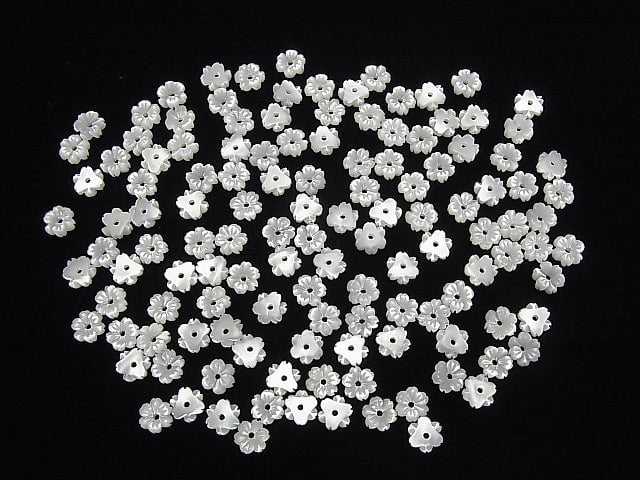 Hochwertige weiße Muschel AAA Blume 6mm Zentrum Loch 4 Stück
