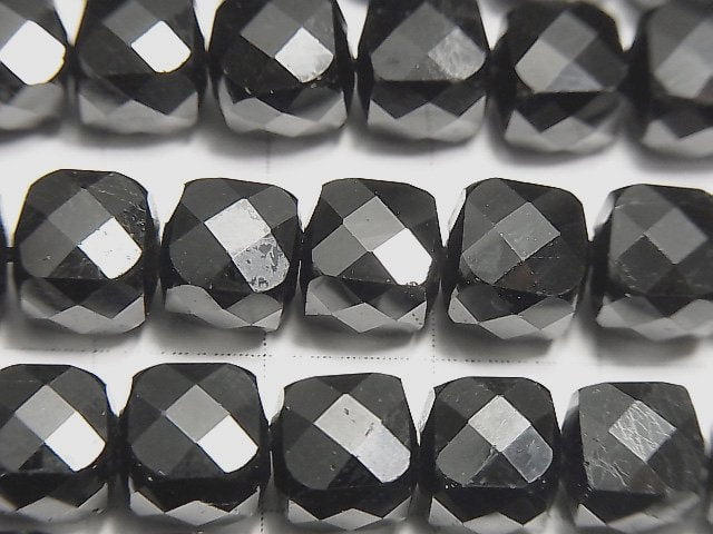 Hochwertig! Schwarzer Spinell AAA Würfelform 8x8x8mm halb oder 1strang Perlen (ca. 15 Zoll / 36 cm)