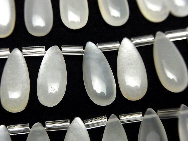 Hochwertiger Weißer Mondstein AAA- Tropfenform (glatt) 15x6mm halb oder 1Strang Perlen (18Stücke)