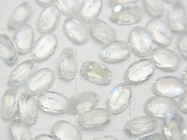 Hochwertiger Regenbogen-Moonstone AAA- Ungebohrt Oval Facettiert 6x4x2,5mm 5 Stück