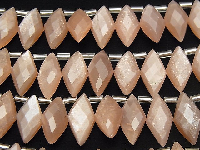 Pfirsich-Mondstein AA++ Diamantform 1strang Perlen (12 Stück)