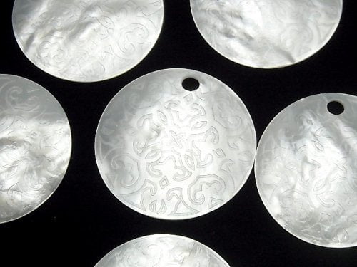 優質白色貝殼雕刻錢幣 40x40x2mm 1個