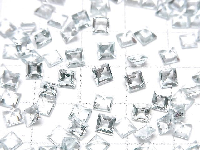 Hochwertige Aquamarin AAA unbohrtes Quadrat facettiert 4x4mm 5 Stück