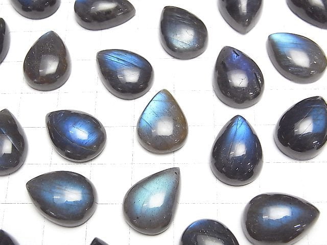 Hochwertiger schwarzer Labradorit AAA- Tropfenform Cabochon 18x13mm 1Stück