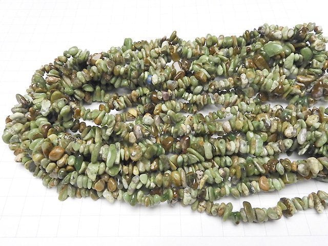 Grüne Opal Chips (Kleine Nuggets) 1Strang Perlen (ca. 32 Zoll / 80 cm)