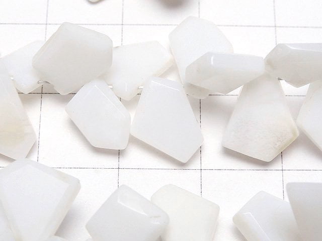 白色蛋白石原石刻面切片 1串珠子 (約7英吋/18公分)