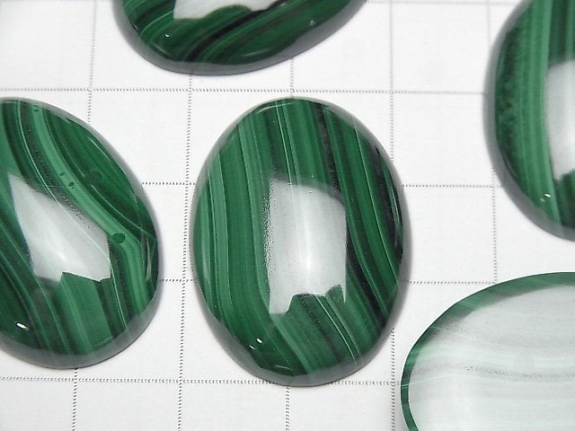 孔雀石 AAA 蛋面切工橢圓形 30x22mm 1顆