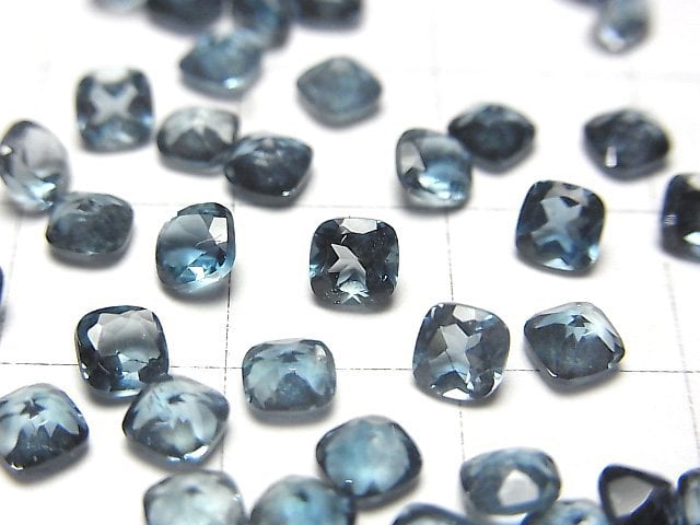 高品質倫敦藍托帕石 AAA 級裸石 方形刻面 4x4mm 2顆