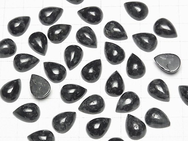 Burma Schwarzer Jadeit AAA- Tropfenform Cabochon 14x10mm 1Stk