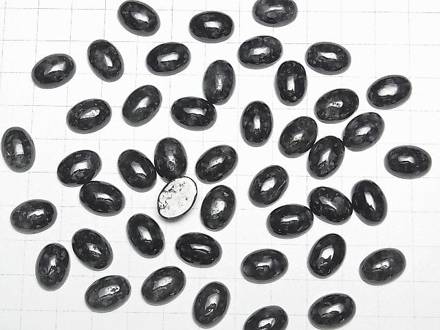 Burma Schwarzer Jadeit AAA- Oval Cabochon 14x10mm 1Stk