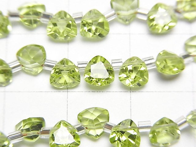 High Quality Peridot AAA- Triangle Faceted 5x5mm half or 1strand beads (28pcs)