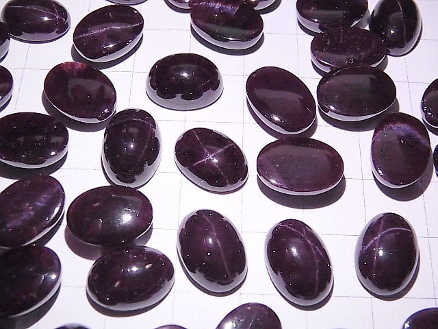 Sterngranat Ovale Cabochon 14x10mm 2Stück