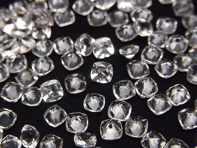 Hochwertiger Morganit AAA loser Stein quadratisch facettiert 4x4mm 2 Stück