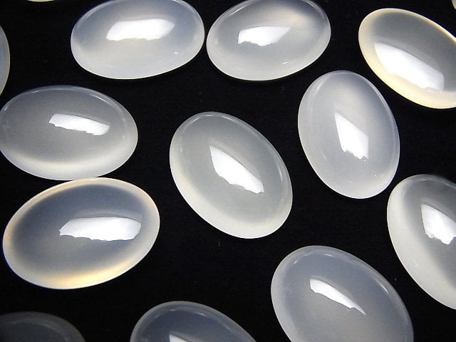 Weißer Chalcedon AAA ovaler Cabochon 25x18mm 1 Stück