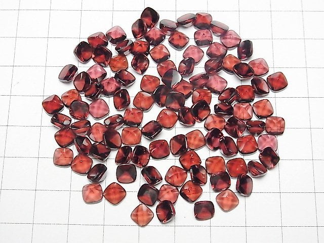 Hochwertiger Mosambik Granat AAA Zuckerlaib Schnitt 6x6mm 2 Stück