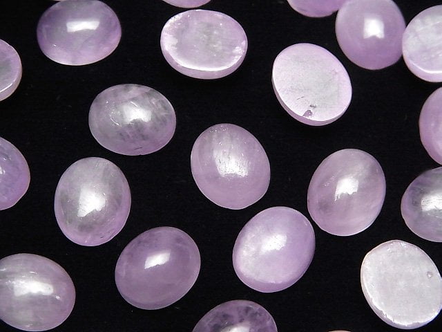 Nigeria Kunzit AAA- Oval Cabochon 12x10mm 1Stück