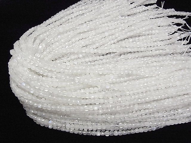 Hochwertig! Regenbogen-Mondstein AA++ Würfelform 4x4x4mm halbe oder 1 Strang Perlen (ca. 15 Zoll/37 cm)