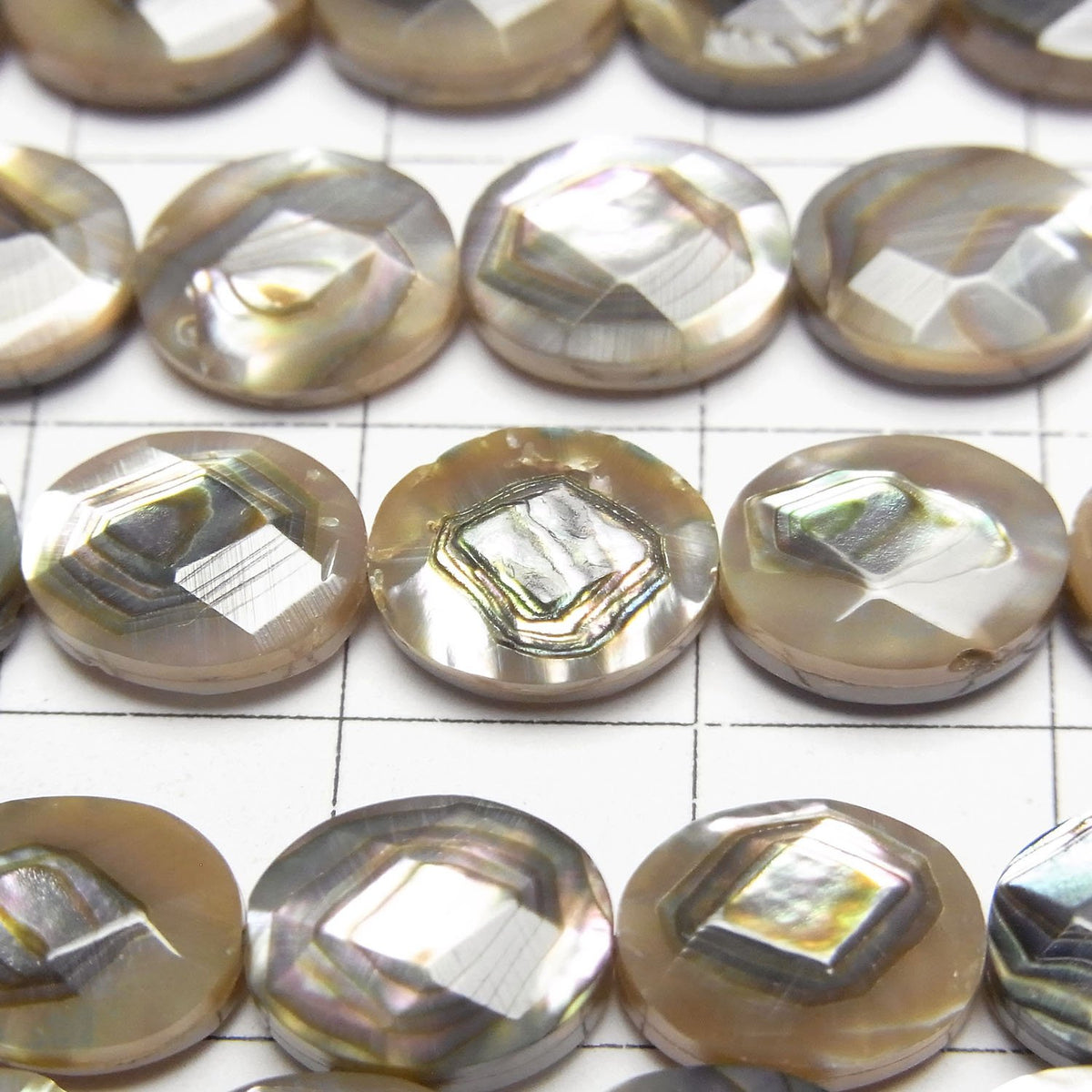 Perles d'Ormeau Ovale Facettées 10x8x5mm 1/4 ou 1 fil (environ 38cm)