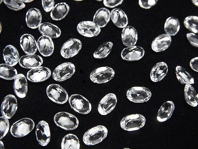 Hochwertiger weißer Topas AAA Lose Steine Oval facettiert 6x4mm 10 Stück