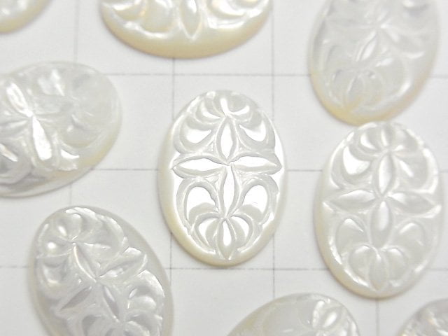 High Quality White Shell Carved Oval Cabochon 18x13mm 1pc