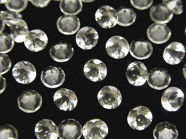 Hochwertiges libysches Wüstenglas AAA lose Steine rund facettiert 5x5mm 2Stk