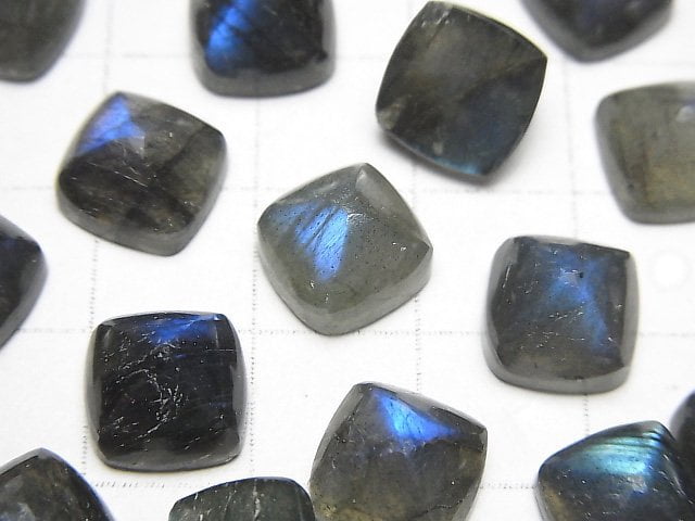 拉長石 AA+ 糖麵包切工 10x10毫米 3顆
