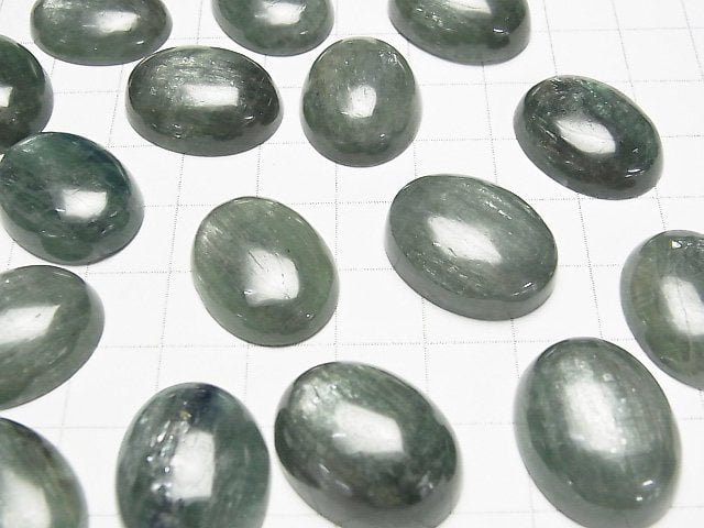 Grüner Kyanit AAA- ovaler Cabochon 22x17mm 1 Stück